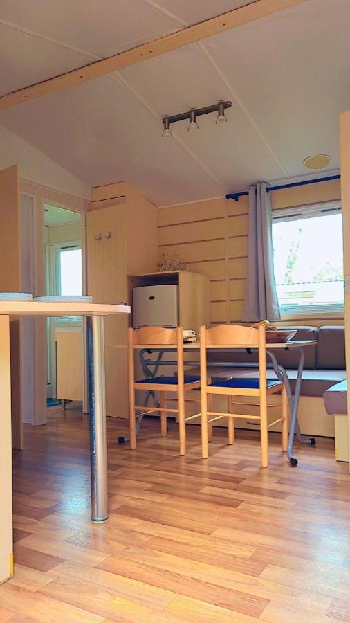 Camping Marvilla Parks -Parc Des Roches 91530 Saint-Chéron 外观 照片